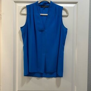 Gorgeous Rose & Olive Blue Sleeveless V-neck  Blouse